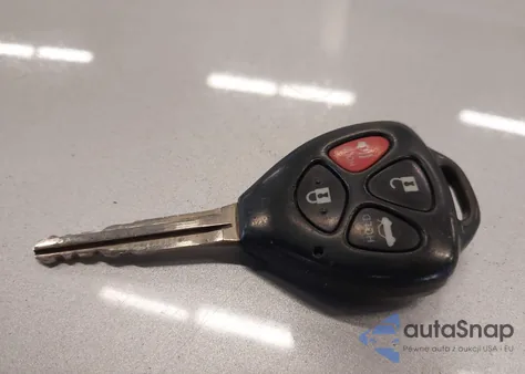 2007 Toyota Camry Le z USA, uszkodzony, nr VIN 4T1BE46KX7U041597